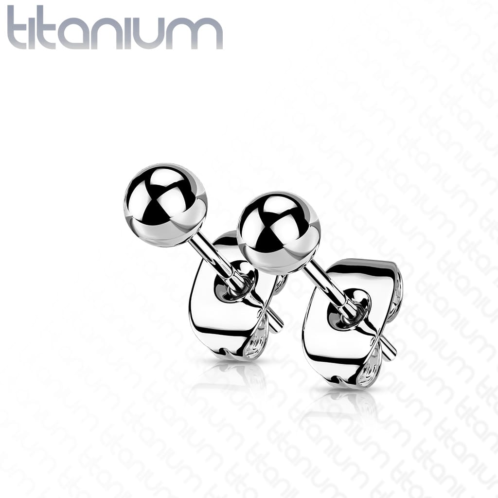 Ear Studs Ball Titanium2